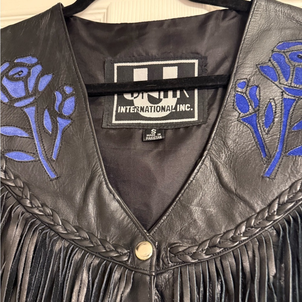 Unik Black Leather Vest with Blue Embroidery S - Picture 3 of 4